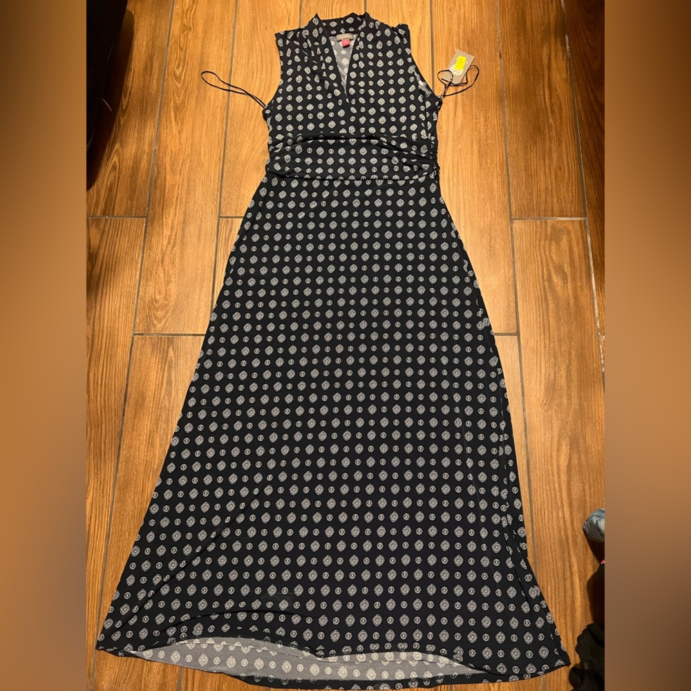 NWT Vince Camuto Print Maxi Dress